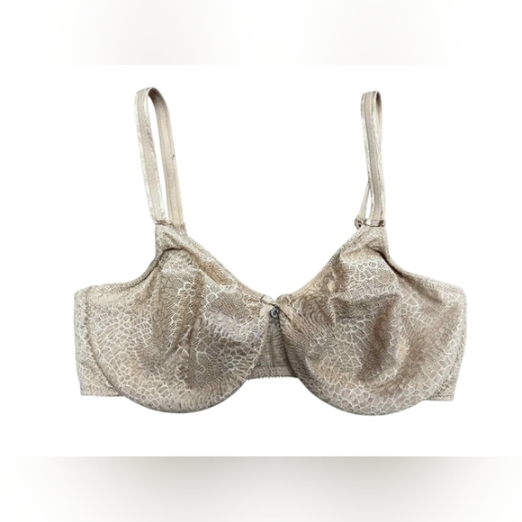 Chantelle Bra Lace Nude Size 36D EUC Underwire - Picture 1 of 4